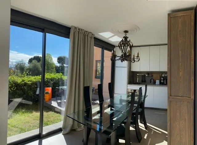 Rez De Jardin Avec Vue Mer A Saint Jean Apartment